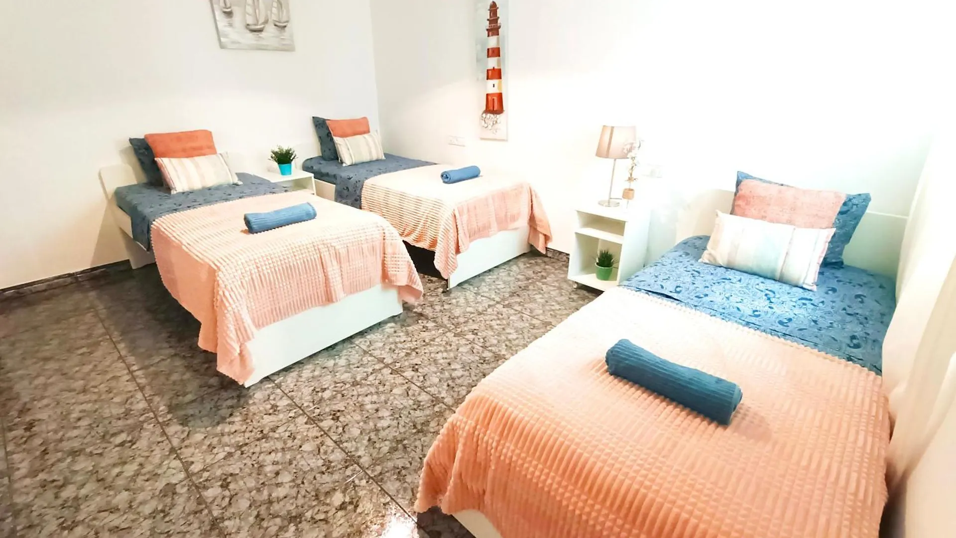Private Rooms At Plaza Urquinaona Barcelona